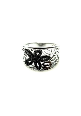 STERLING SILVER FLOWER RING